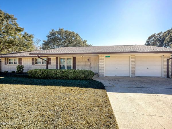 4 Northwood Drive, Long Beach, MS 39560