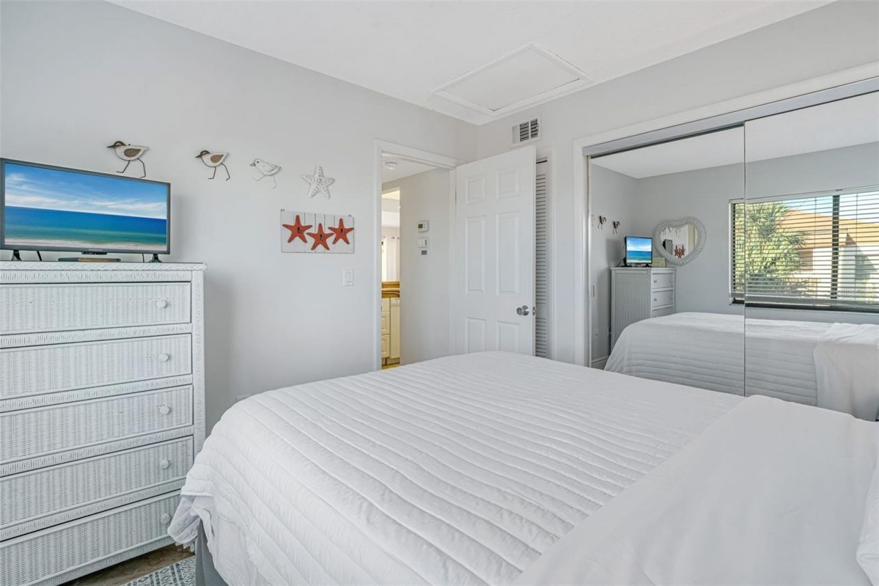 1400 Cove II Place, Unit 631, Sarasota, FL 34242 Photo