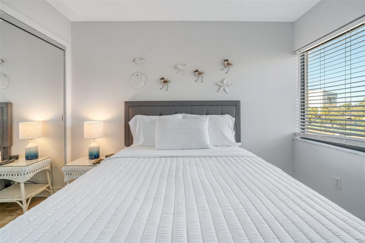 1400 Cove II Place, Unit 631, Sarasota, FL 34242 Photo