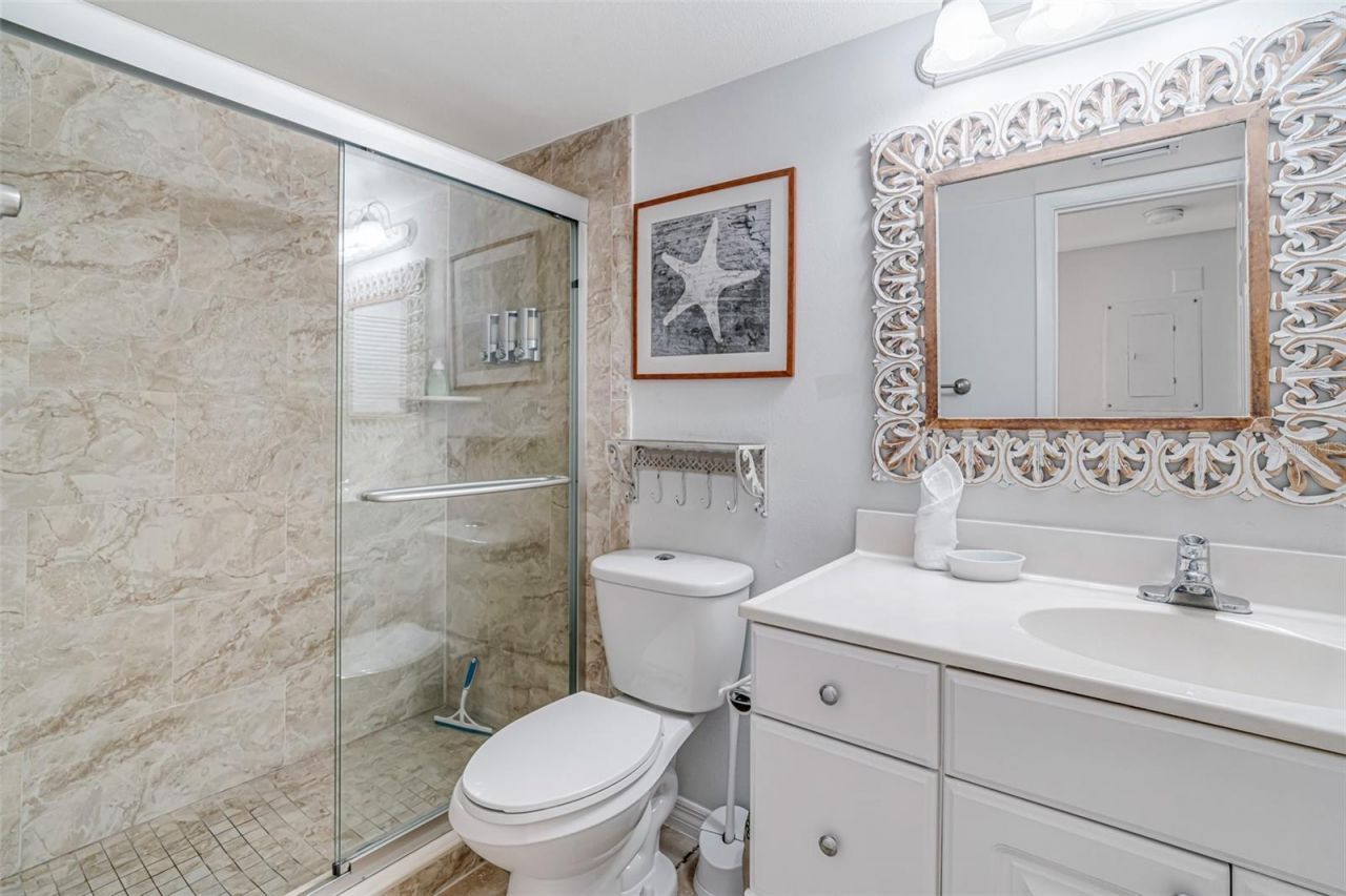 1400 Cove II Place, Unit 631, Sarasota, FL 34242 Photo