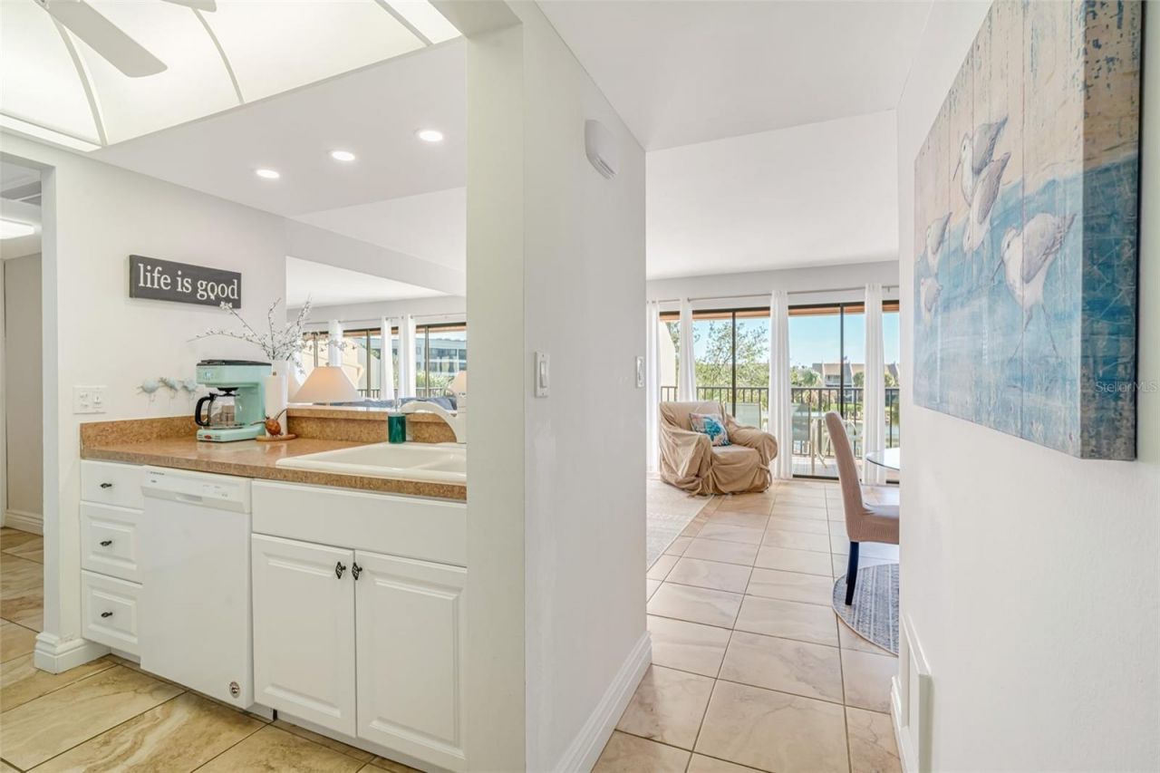 1400 Cove II Place, Unit 631, Sarasota, FL 34242 Photo