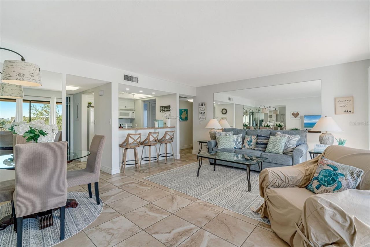 1400 Cove II Place, Unit 631, Sarasota, FL 34242 Photo