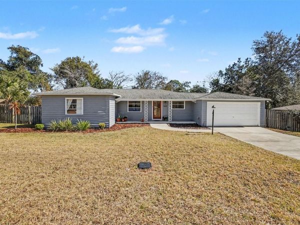 1630 CRESTVIEW DRIVE, MOUNT DORA, FL 32757