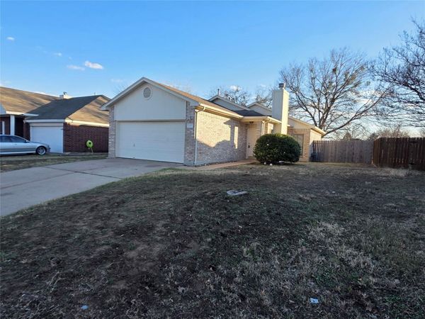 4417 Lendall LN, Austin, TX 78744