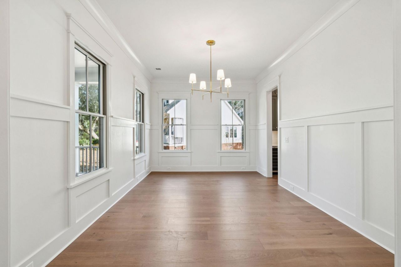 3887 Moss Pointe Court Photo 12