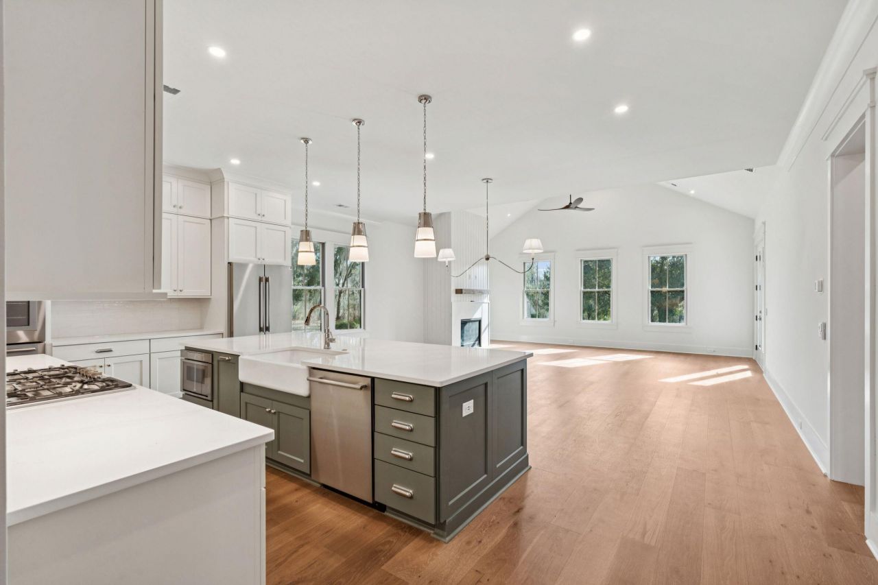 3887 Moss Pointe Court Photo 19