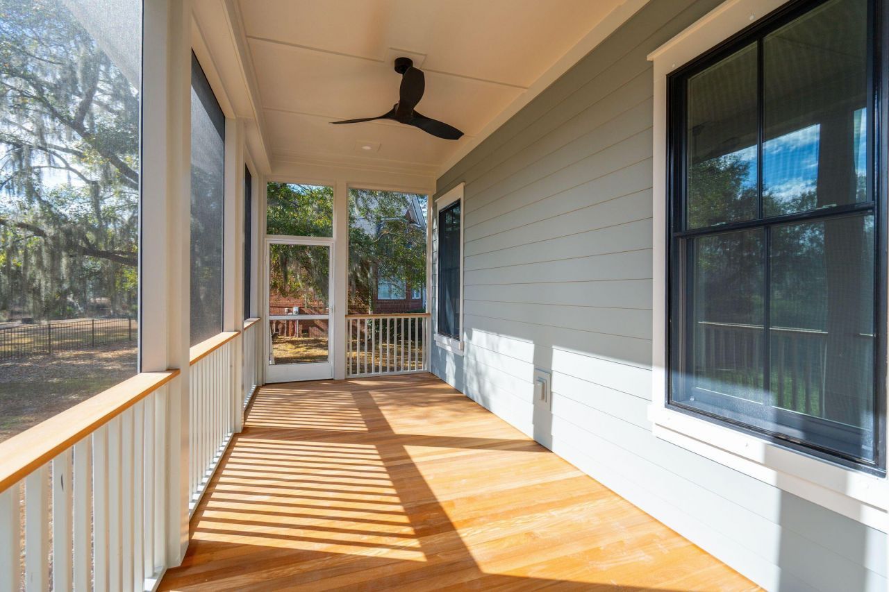 3887 Moss Pointe Court Photo 34