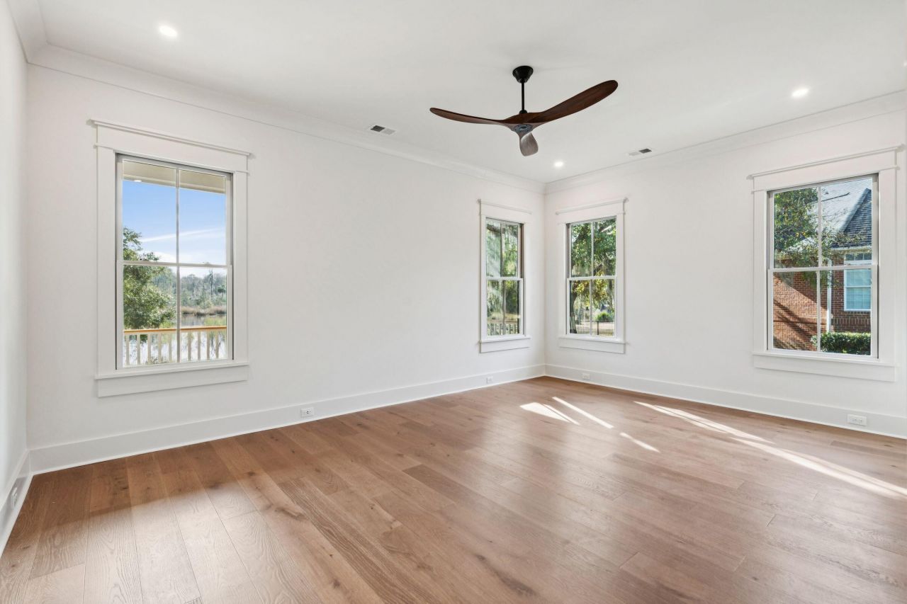 3887 Moss Pointe Court Photo 38