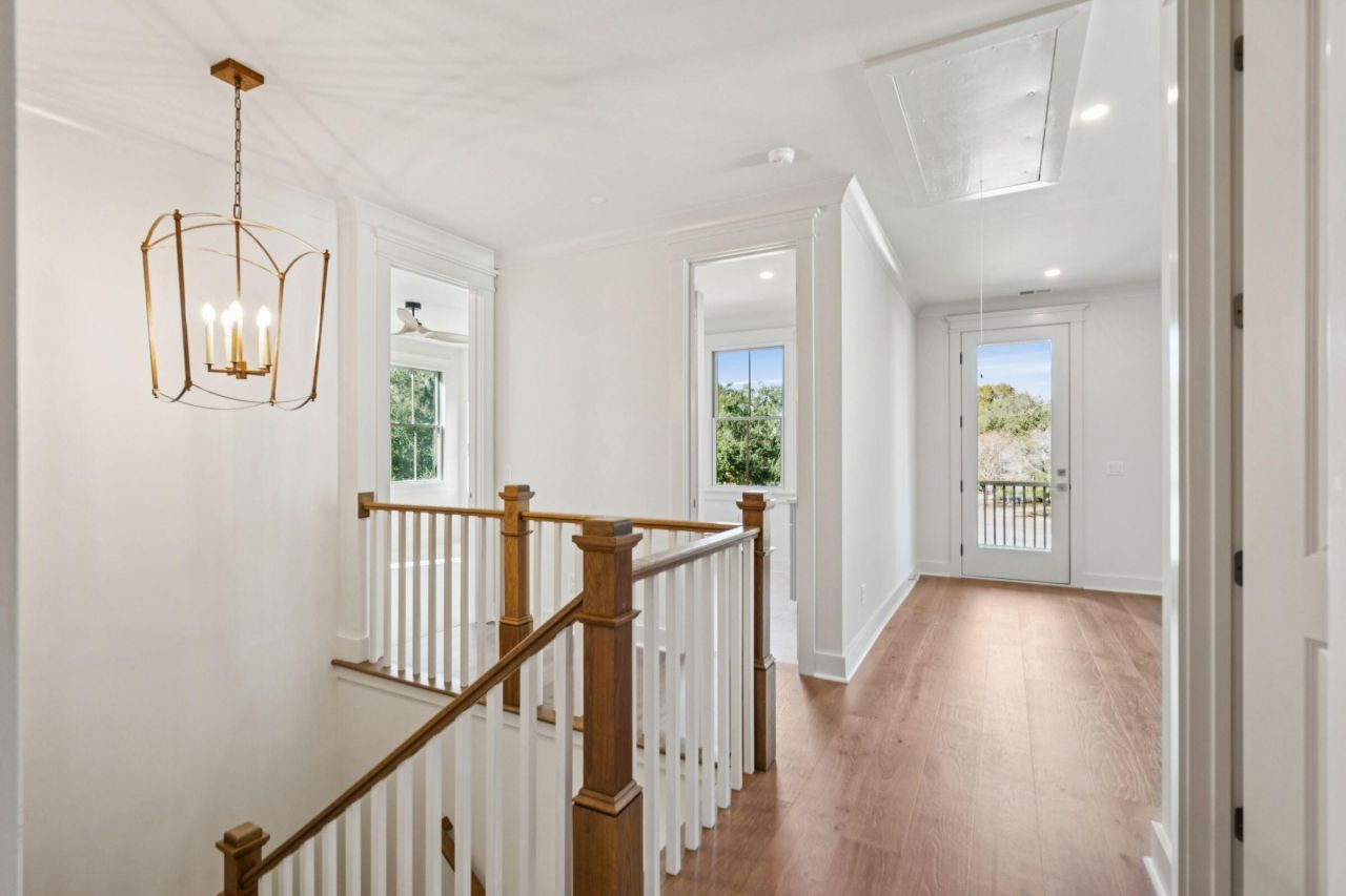 3887 Moss Pointe Court Photo 48