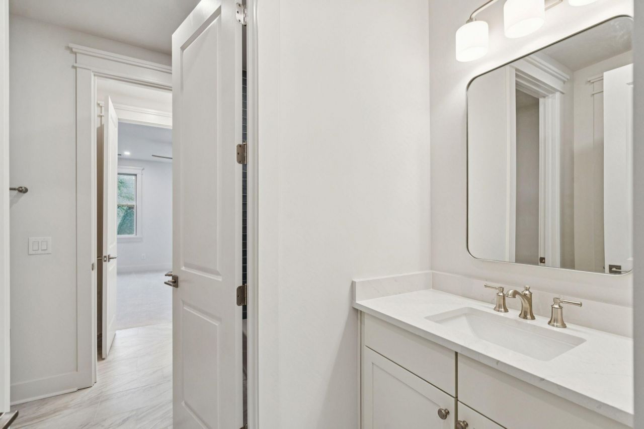 3887 Moss Pointe Court Photo 67