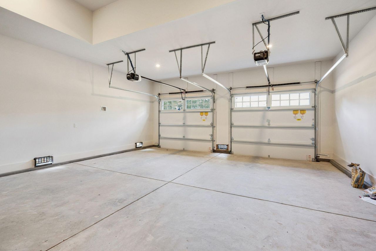 3887 Moss Pointe Court Photo 73