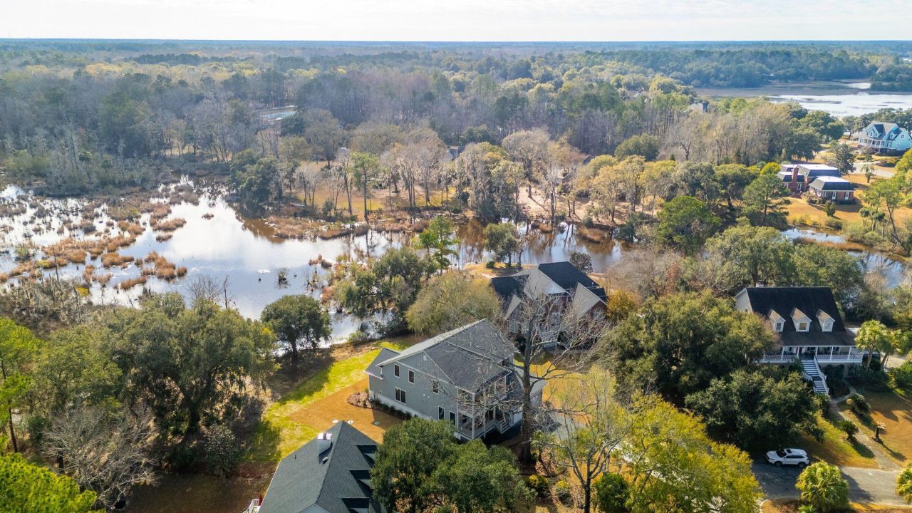 3887 Moss Pointe Court Photo 85