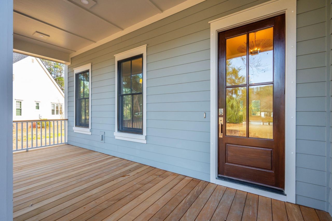 3887 Moss Pointe Court Photo 9