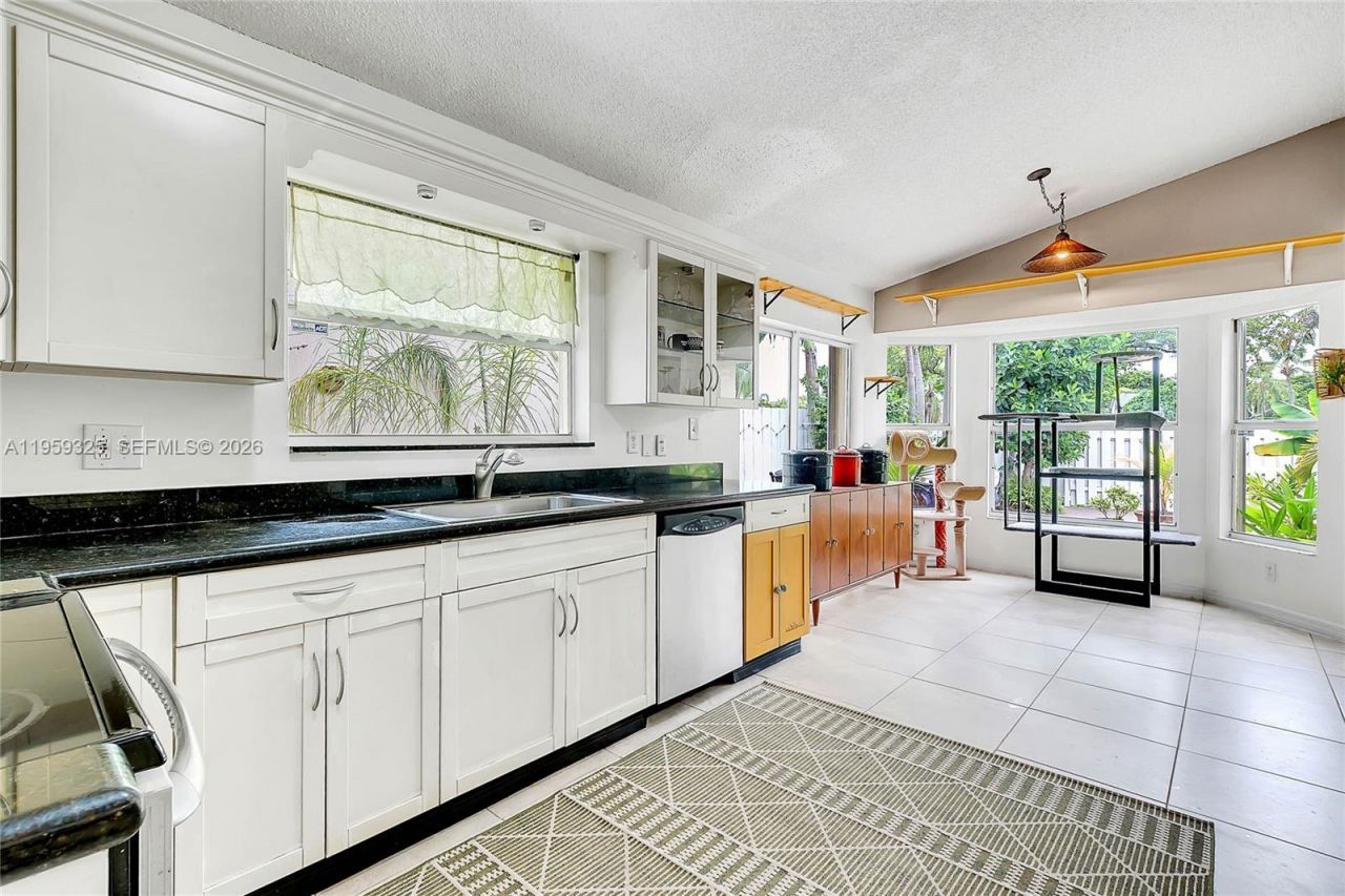 4534 SW 147th Ct, Miami, FL 33185 Photo