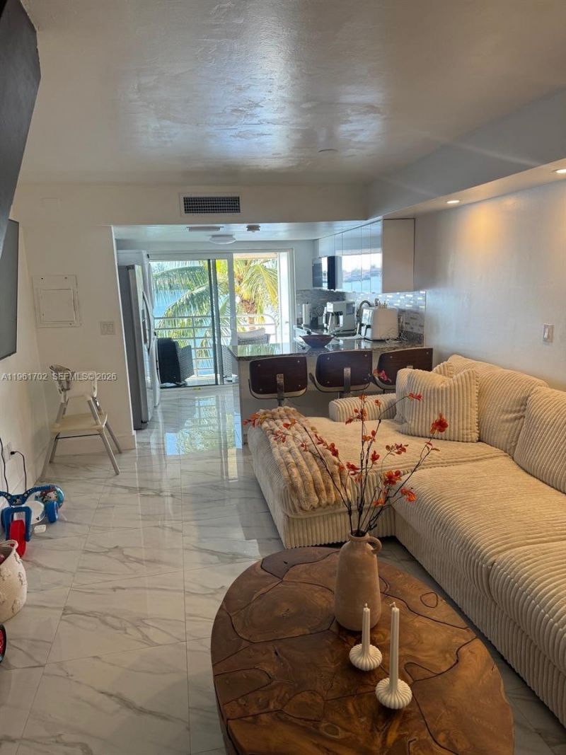 2758 W 60th St , Unit 55, Hialeah, FL 33016 Photo