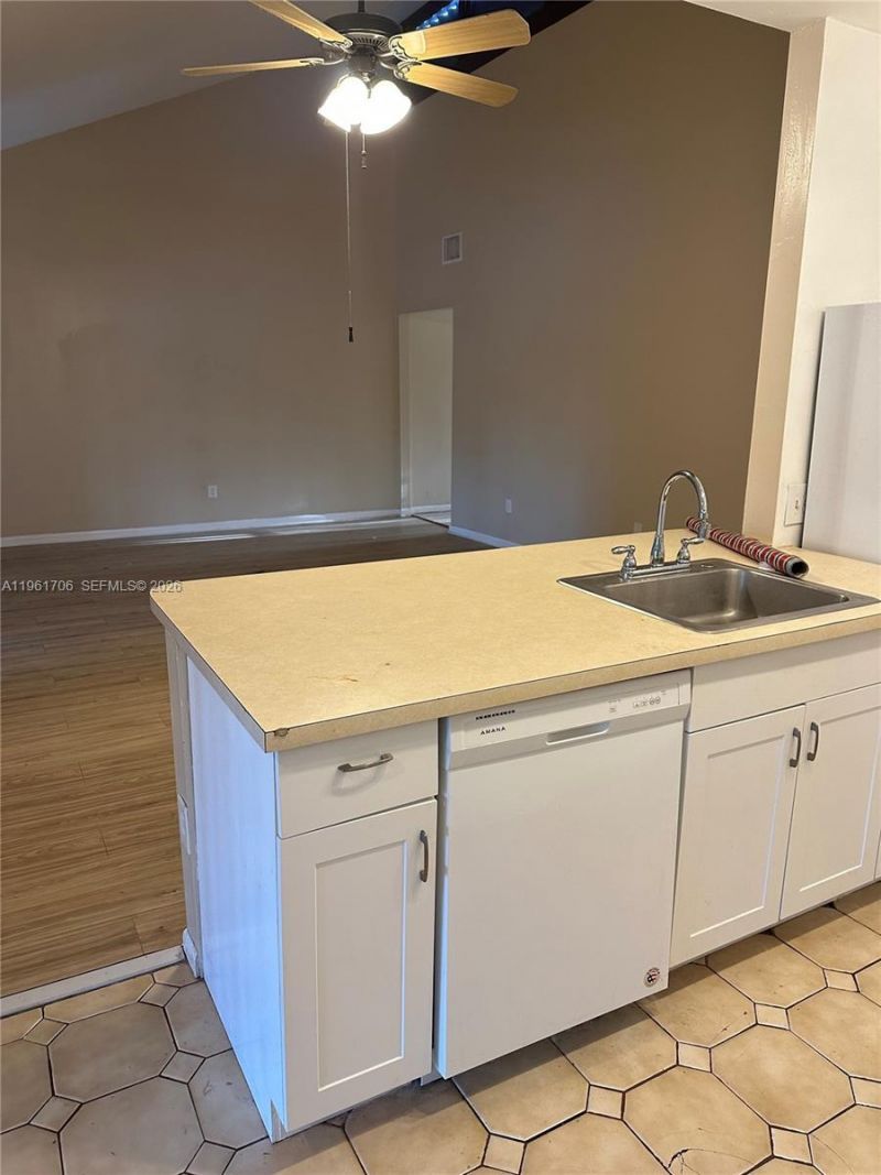 1525 Sandpiper Blvd , Homestead, FL 33035 Photo