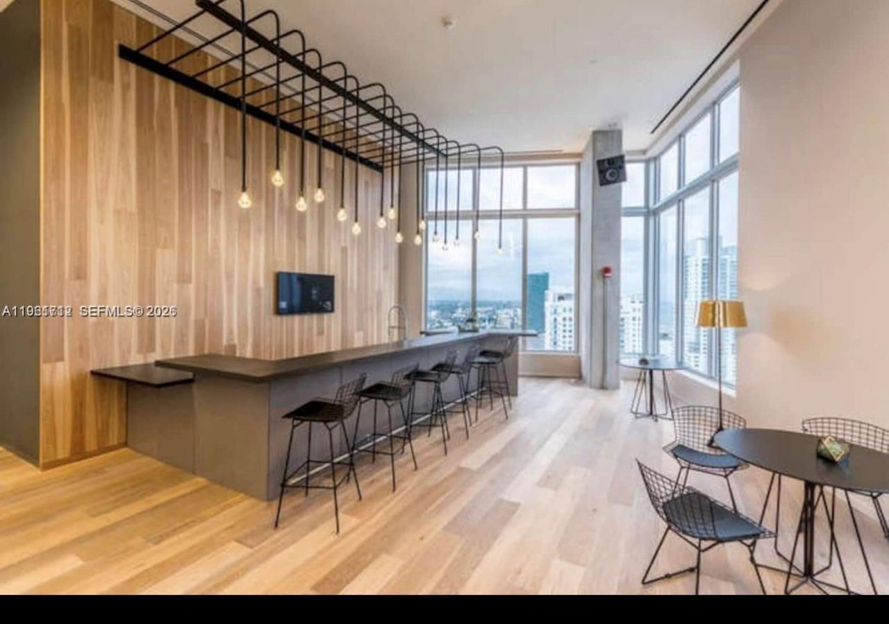 151 SE 1st St, Unit 2104, Miami, FL 33131 Photo