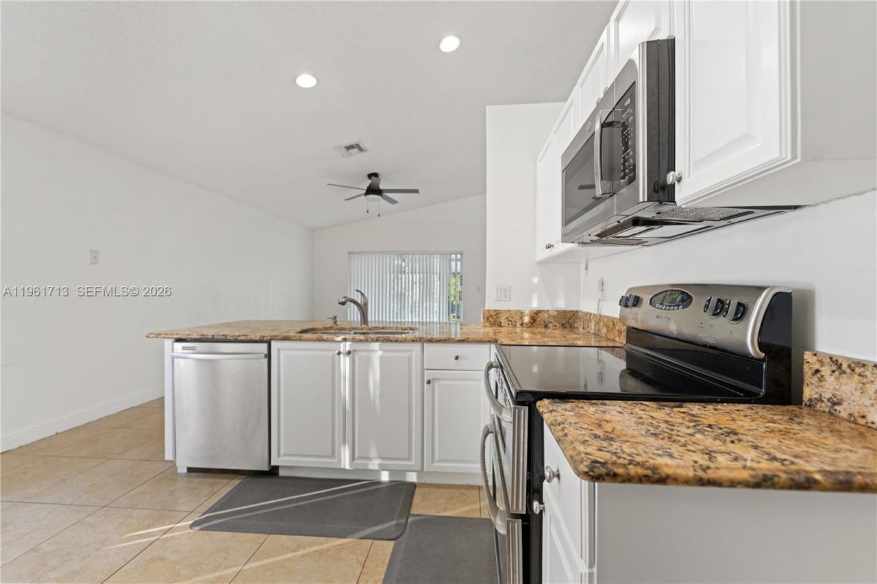 17491 SW 33rd St, Miramar, FL 33029 Photo