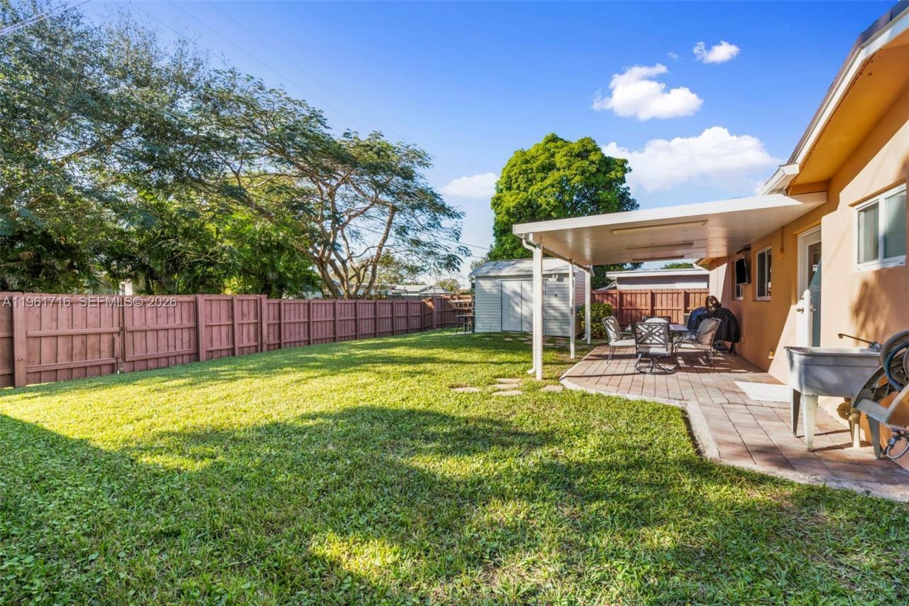 1916 N 36th Ave , Hollywood, FL 33021 Photo