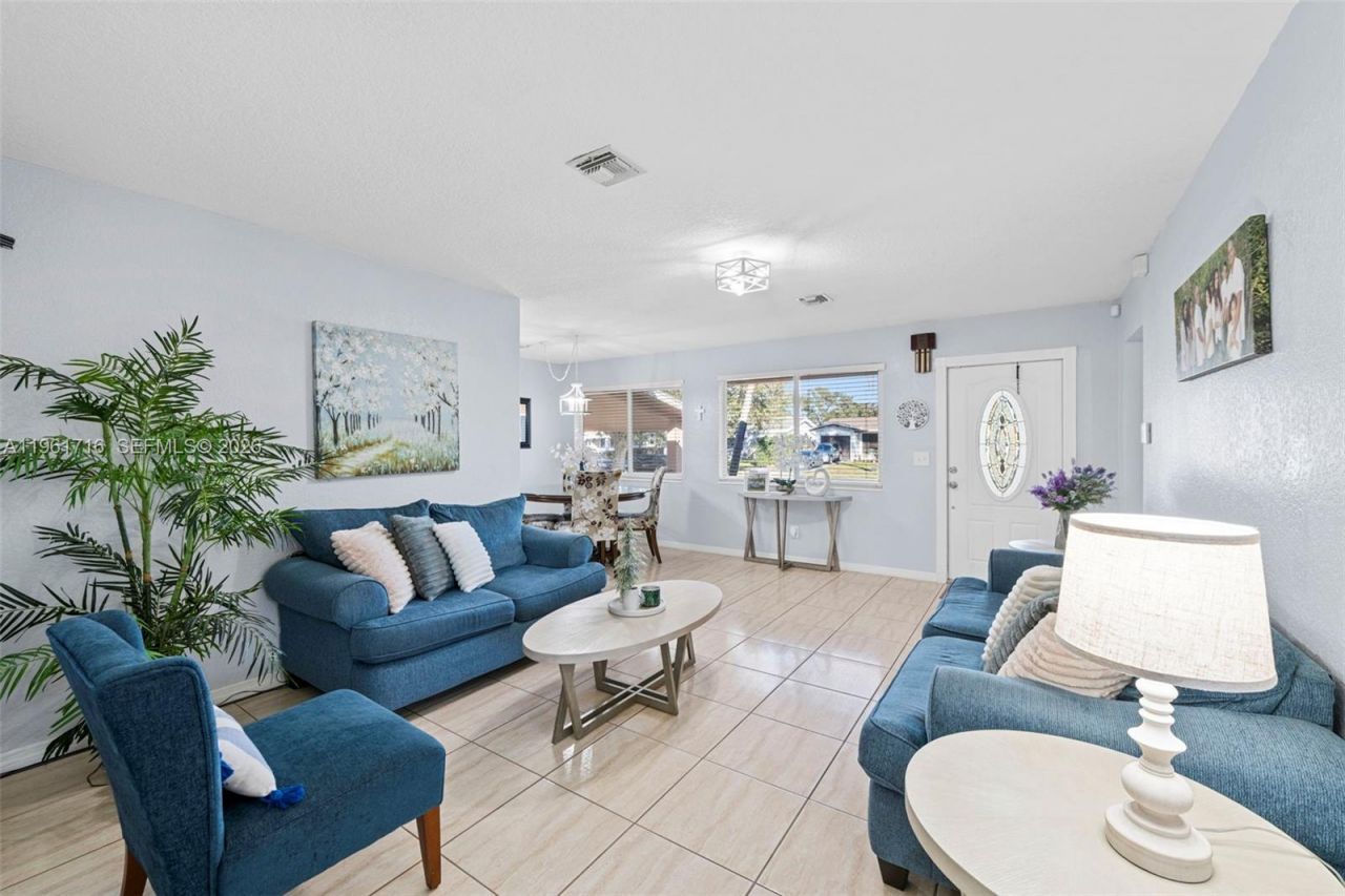 1916 N 36th Ave , Hollywood, FL 33021 Photo