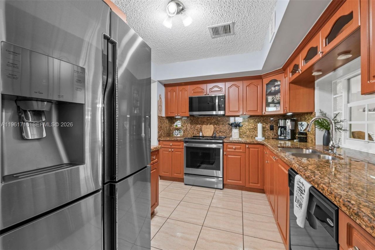 1916 N 36th Ave , Hollywood, FL 33021 Photo