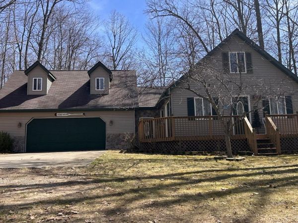 144 Garfield Boulevard, Roscommon, MI 48653