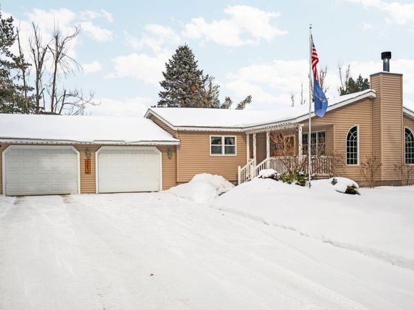 5662 County Road 612, Lewiston, MI 49756