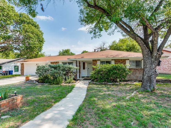123 Stardream Dr, San Antonio, TX 78216