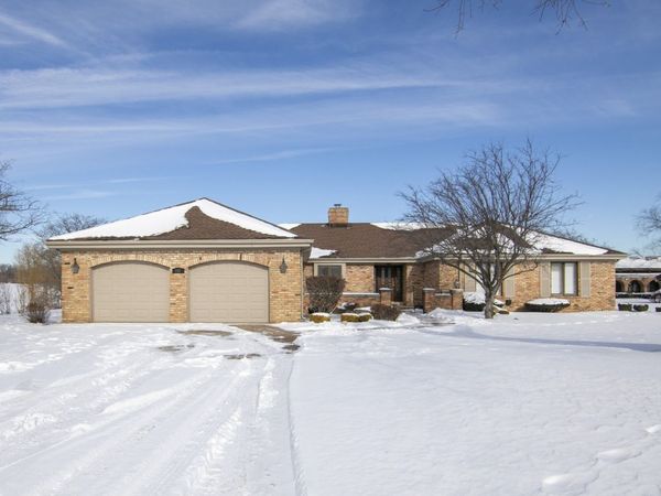 557 Aberdeen Road, Frankfort, IL 60423