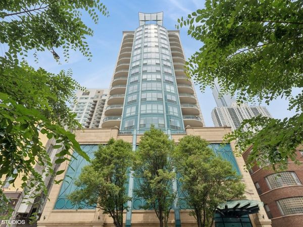 60 W Erie Street, Unit 1302, Chicago, IL 60654