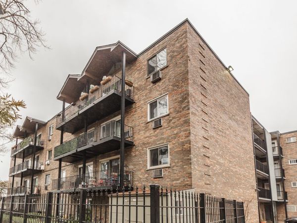 1321 W BIRCHWOOD Avenue, Unit 309, Chicago, IL 60626