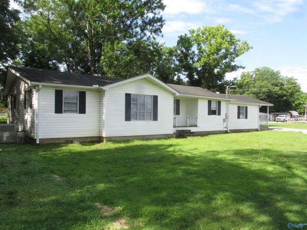 1452 Cave Spring Road, Owens Cross Roads, AL 35763