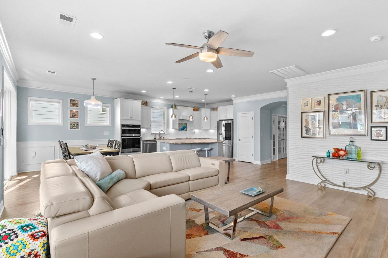 5845 Ledro Ln. Photo 14