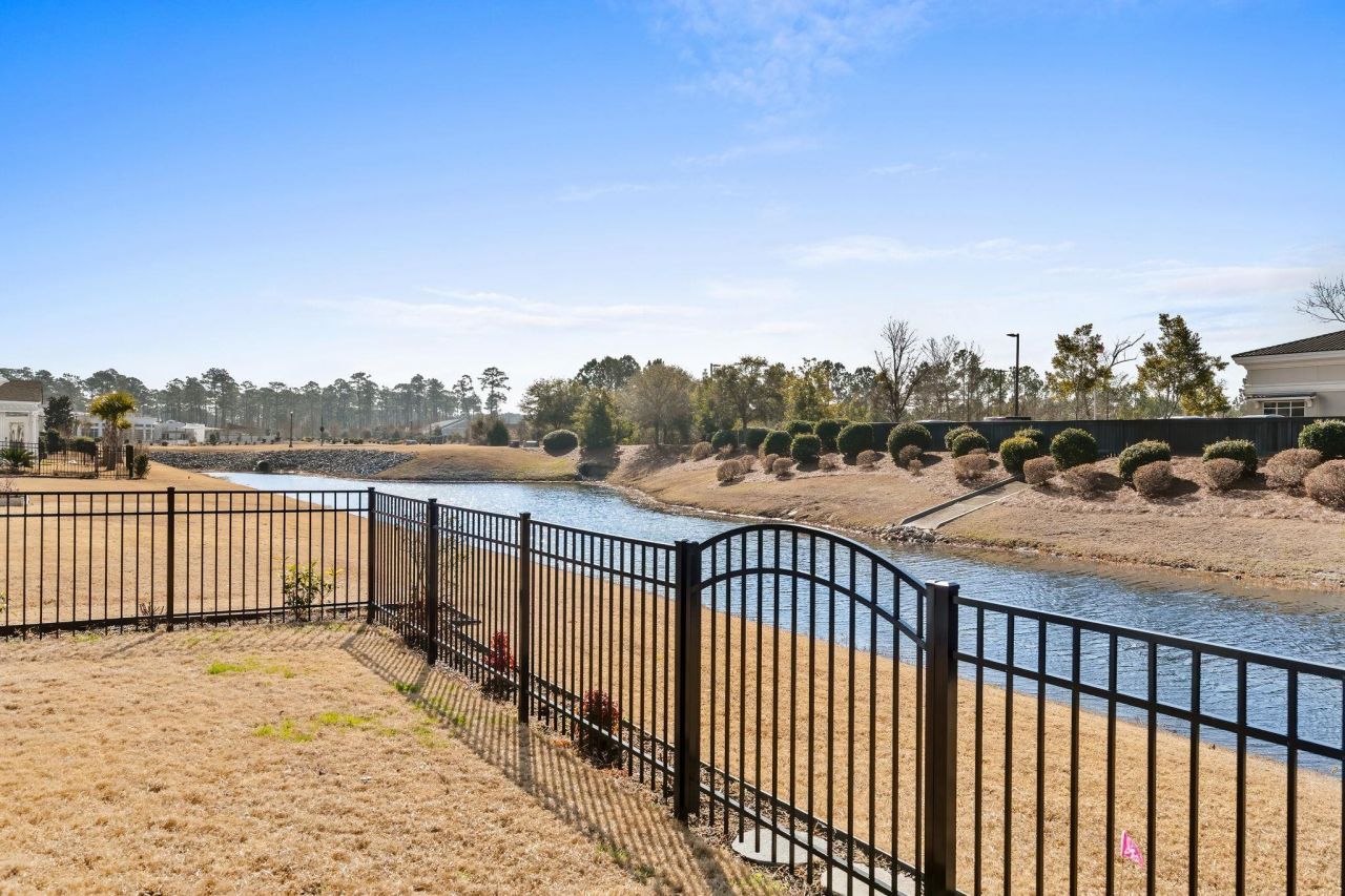 5845 Ledro Ln. Photo 31