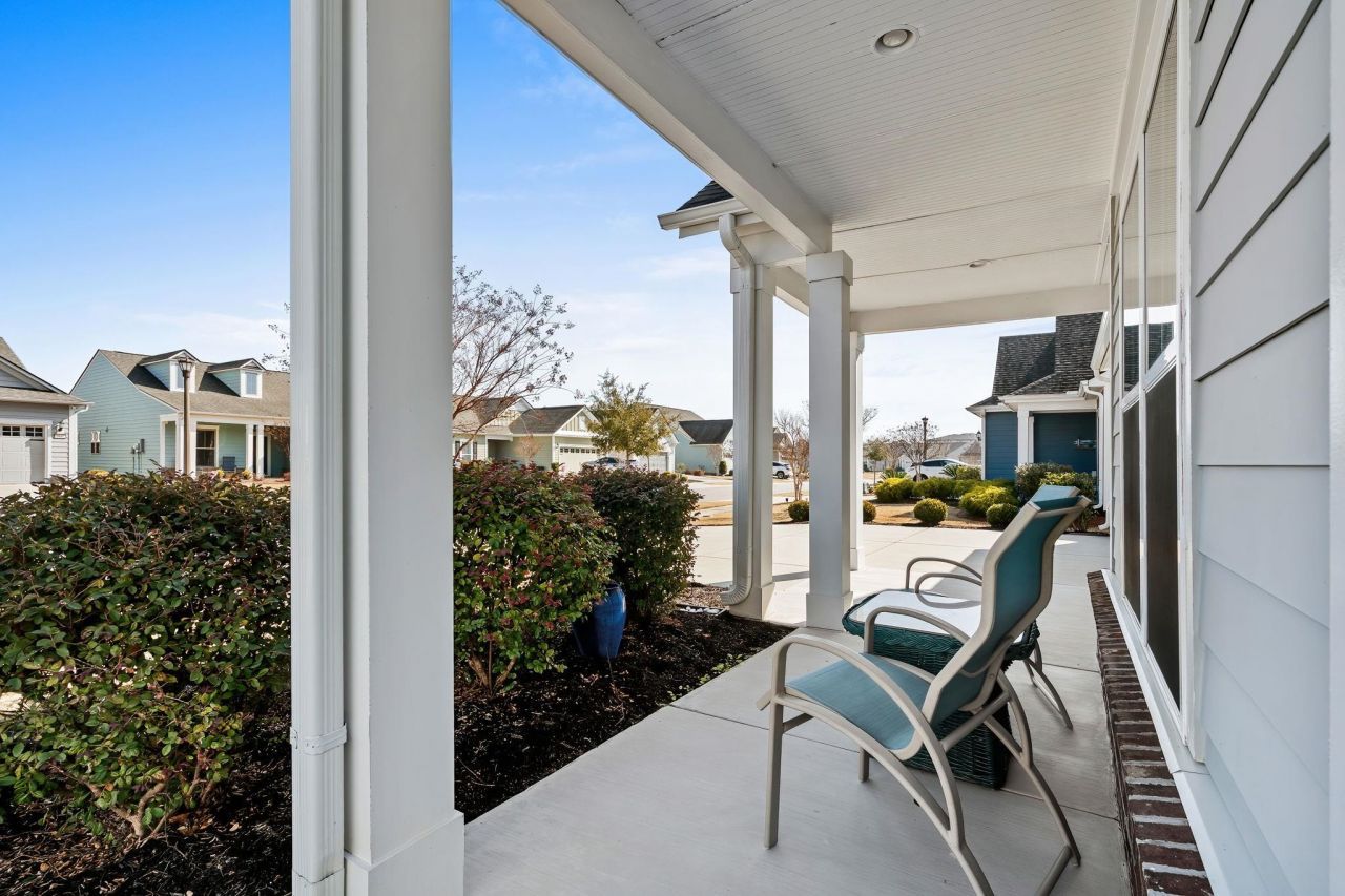 5845 Ledro Ln. Photo 7