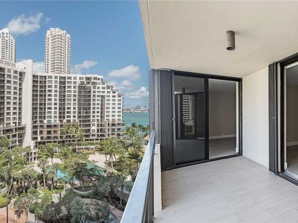 520 Brickell Key Dr, Unit A1010, Miami, FL 33131