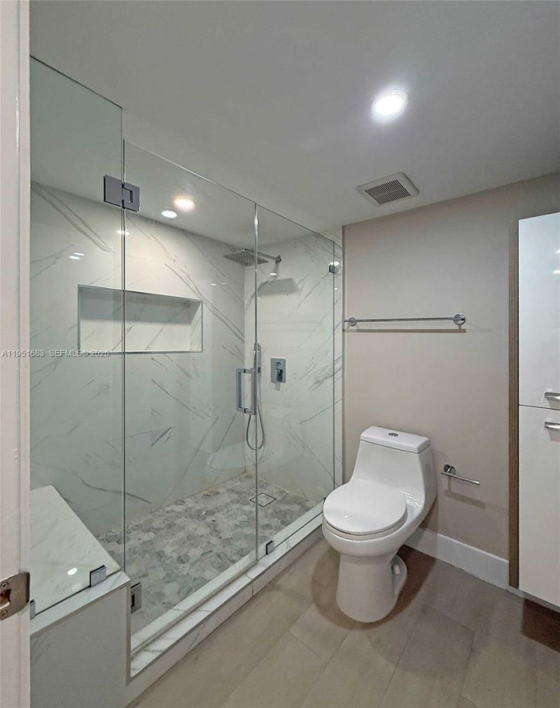 520 Brickell Key Dr, Unit A1010, Miami, FL 33131 Photo