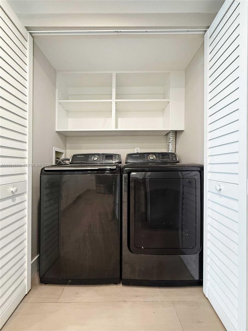 520 Brickell Key Dr, Unit A1010, Miami, FL 33131 Photo