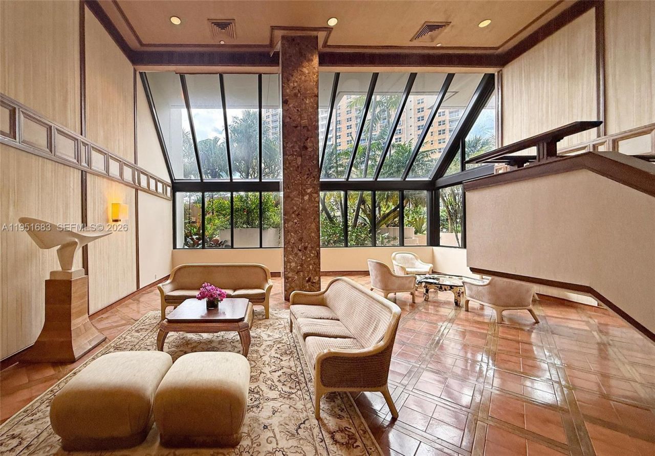 520 Brickell Key Dr, Unit A1010, Miami, FL 33131 Photo