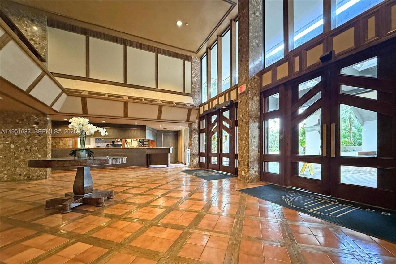 520 Brickell Key Dr, Unit A1010, Miami, FL 33131 Photo