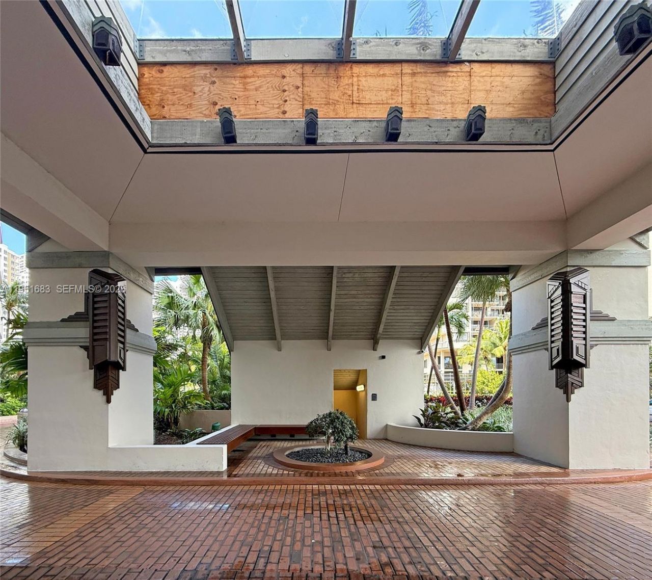 520 Brickell Key Dr, Unit A1010, Miami, FL 33131 Photo