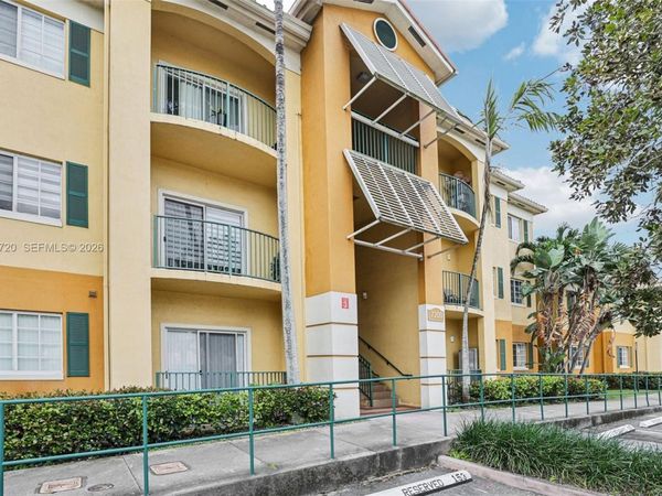 7200 NW 114th Ave, Unit 106, Doral, FL 33178