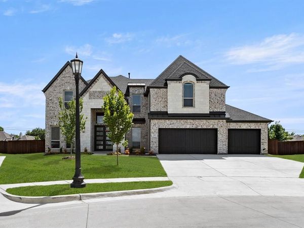 2565 Riverchase Way, Grand Prairie, TX 75054