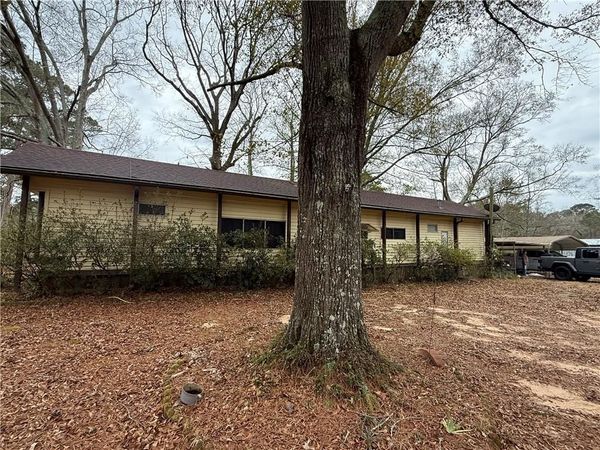 626 PARADISE Road, Ball, LA 71405