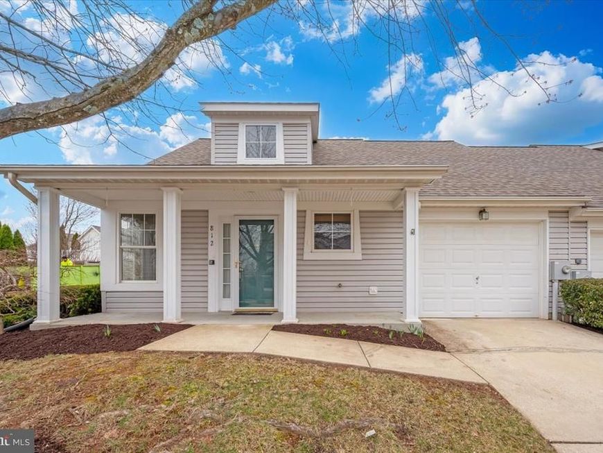 812 Parade Lane, Mount Airy, MD 21771 Main Photo