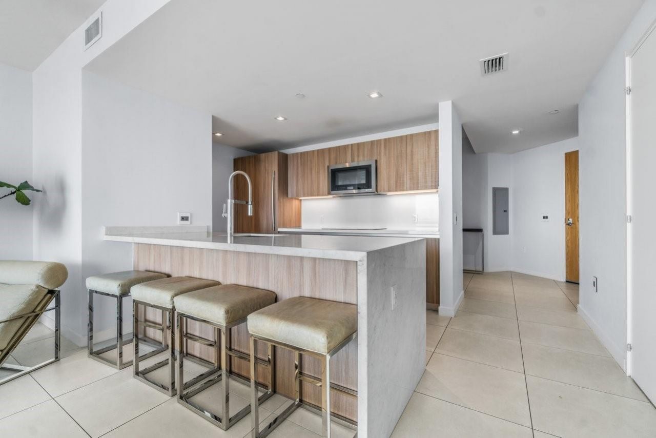 401 N Birch Road, Unit 1001, Fort Lauderdale, FL 33304 Photo