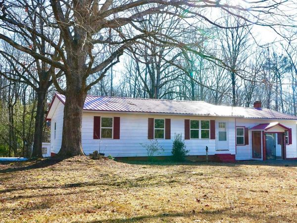 120 RHODES LN, Middleton, TN 38052