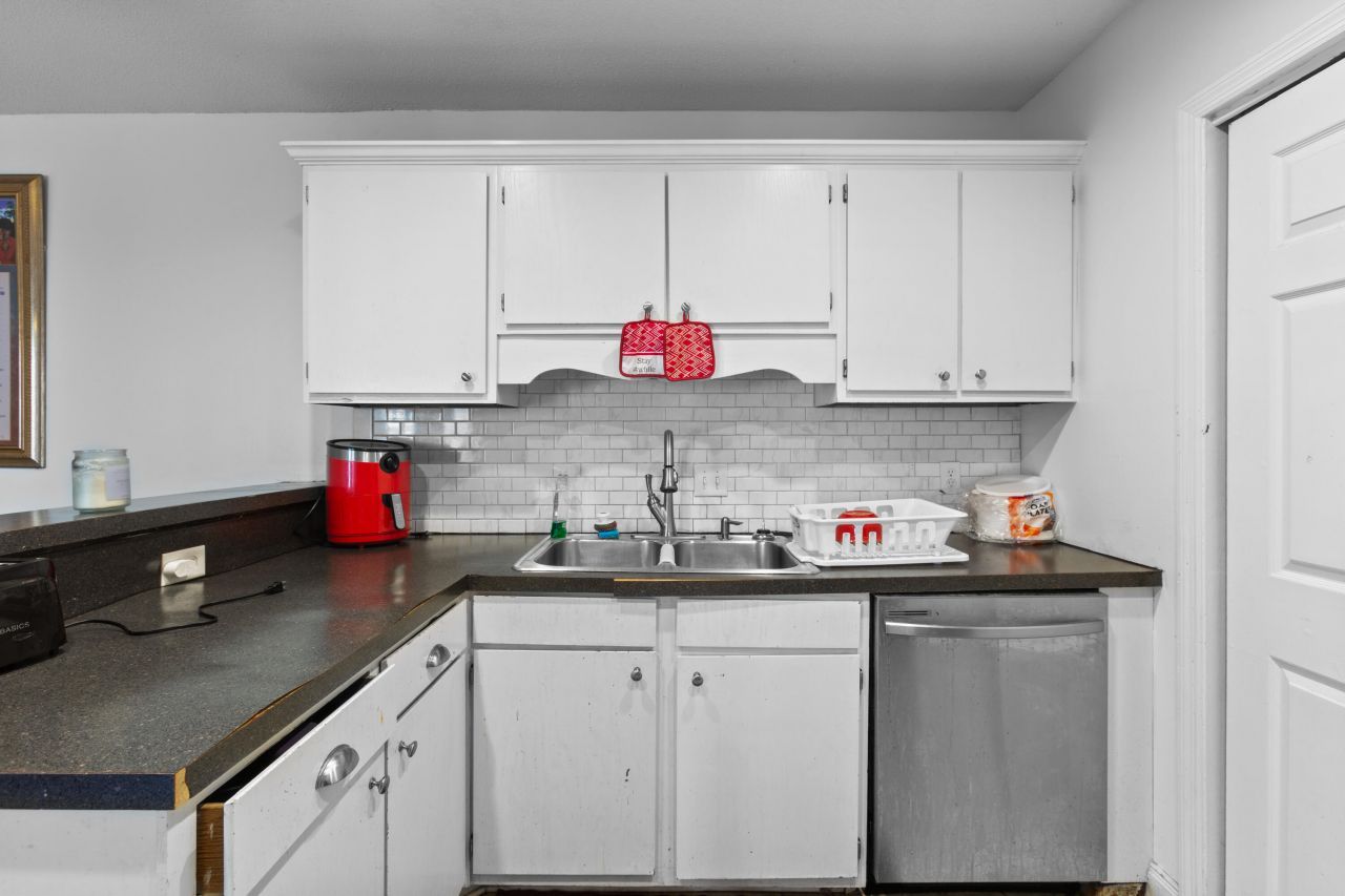 4148 Hickory Lane Photo 26