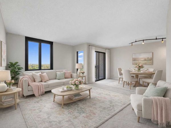 1181 Edgcumbe Road, Unit 914, Saint Paul, MN 55109