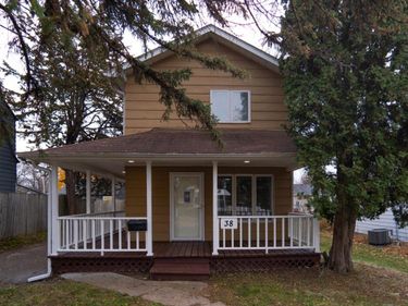38 Winona Street W, Saint Paul, MN 55107